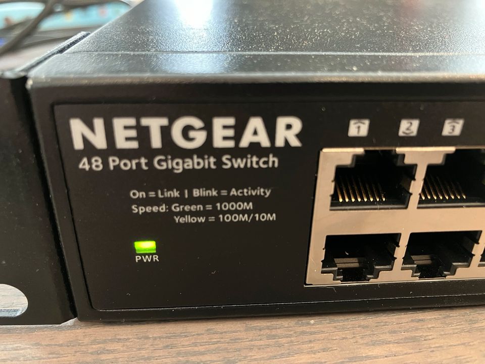 Netgear GS348 – 48-Port-Gigabit-Ethernet-Unmanaged-Switch in Gräfelfing