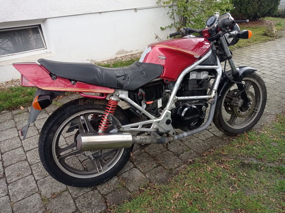 Honda CB 450 S (verwitwet) sucht hübschen Bastler - defekt in Freising