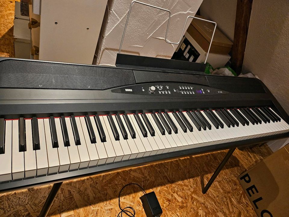Keyboard SP-280 BK Portable Piano Schwarz in Hoyerswerda