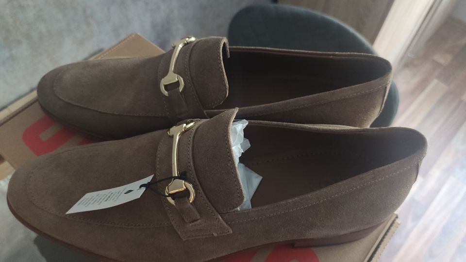 Zign Leder Slipper 42 43 44 neu in Saarbrücken