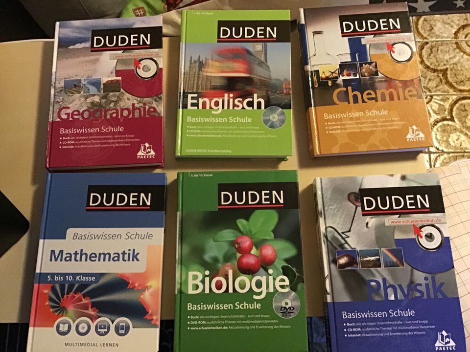 Duden Basiswissen Geographie  , Mathematik , Biologie in Großenlüder