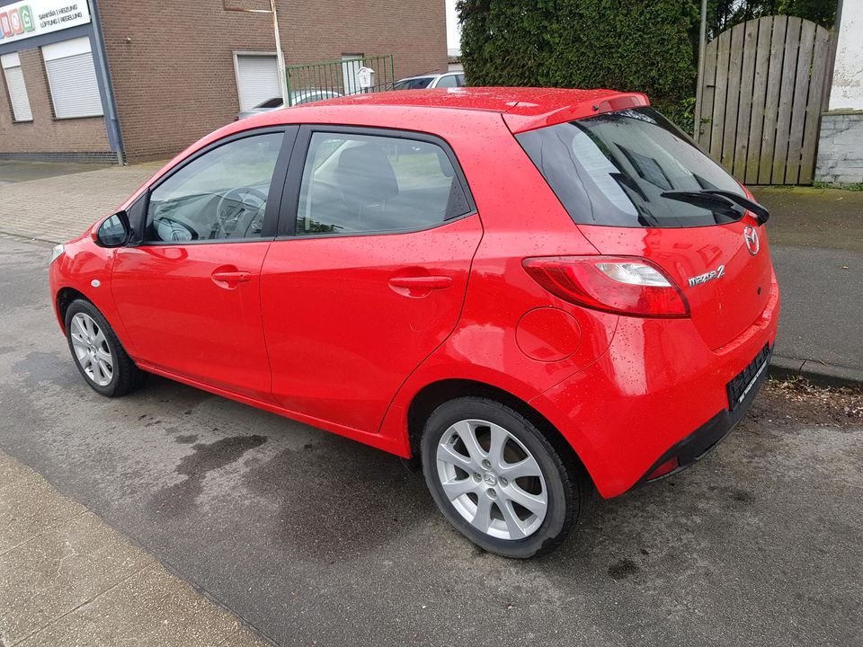 Mazda 2 MZ-CD 1.6   01635996283 in Kamp-Lintfort