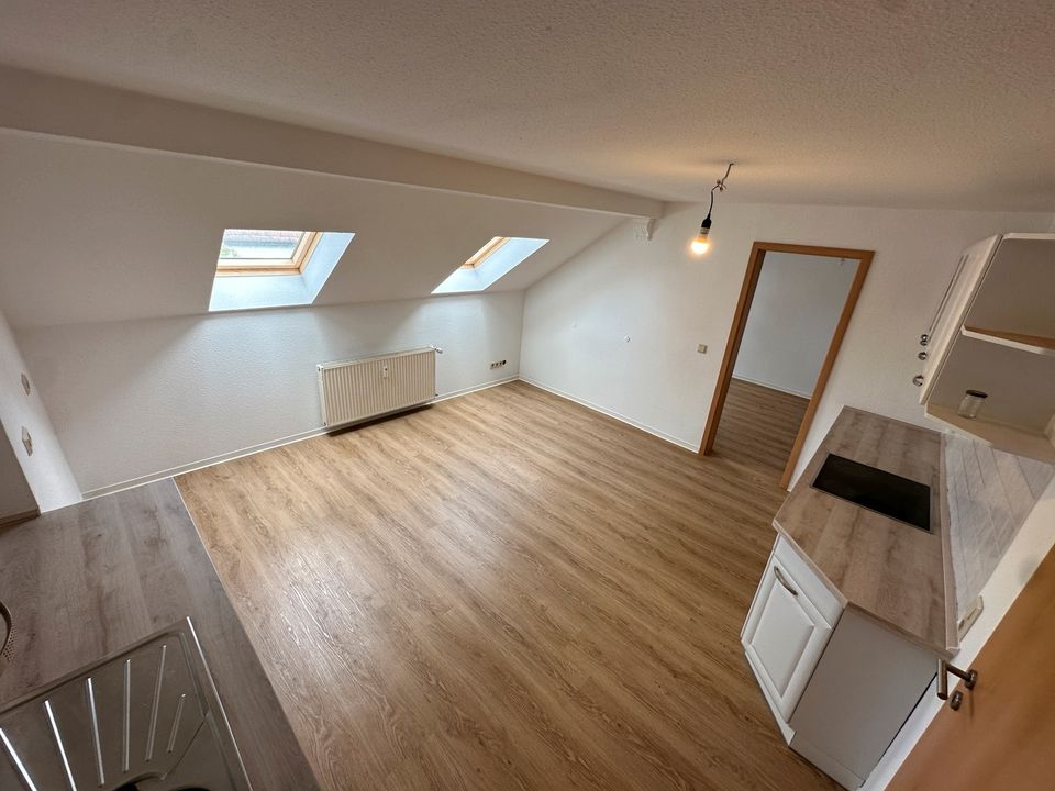 Tolle Dachgeschosswohnung mit Loggia in Zerbst (Anhalt)