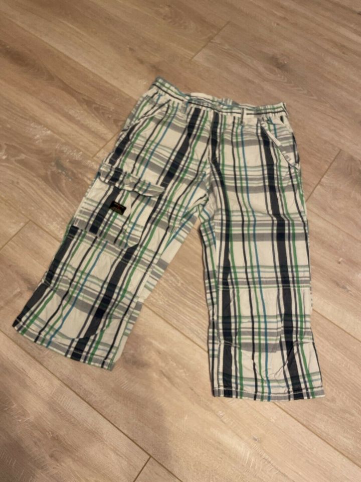 C&A Hose kariert Gr. 164 Shorts in Baruth / Mark