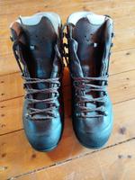 Hanwag 42 / 8.   Bergschuhe Wanderschuhe Dresden - Innere Altstadt Vorschau