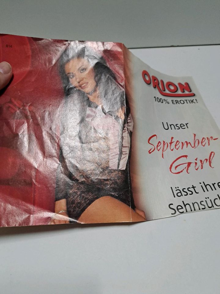 Orion September Girl kleines Poster in Kahl am Main