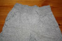 Jogginghose Hose H&M 92/98 Sachsen - Ottendorf-Okrilla Vorschau