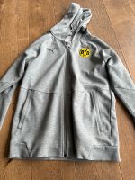 BVB Sweat Jacke mit Kapuze mit grau wie neu Größe L Dortmund - Wickede Vorschau
