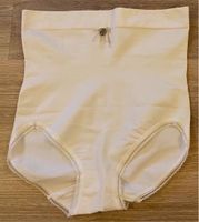 Triumph Dirndl Strape Highwaist Panty Gr. M - unbenutzt Sachsen - Falkenstein/Vogtland Vorschau