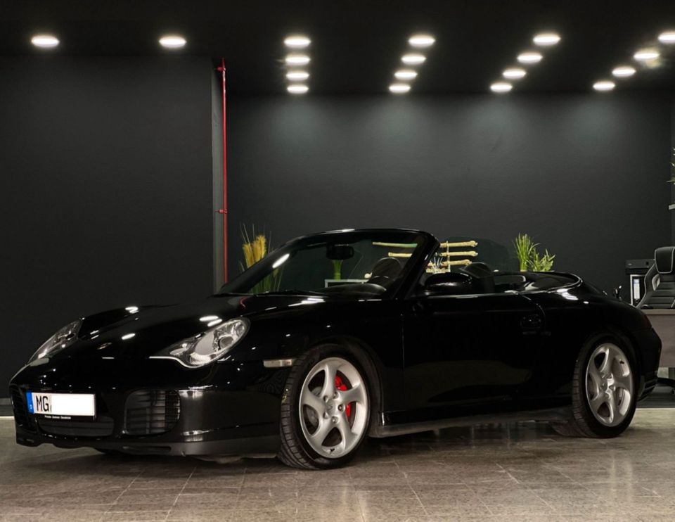 Porsche 911 Carrera 4 S Cabriolet++CARBON++PORSCHE GEPFLEGT in Mönchengladbach