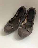 Tod‘s Ballerina Verloursleder olivgrün Niedersachsen - Stade Vorschau