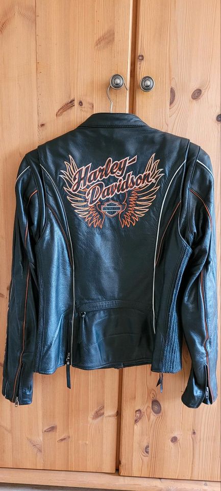 Harley Davidson Leder Jacke Motorrad Damen Größe S in Linsengericht
