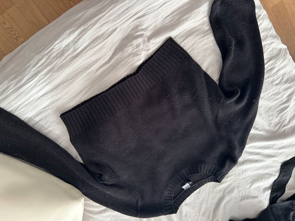 schwarzer dünner Pullover H&M in Neu Wulmstorf