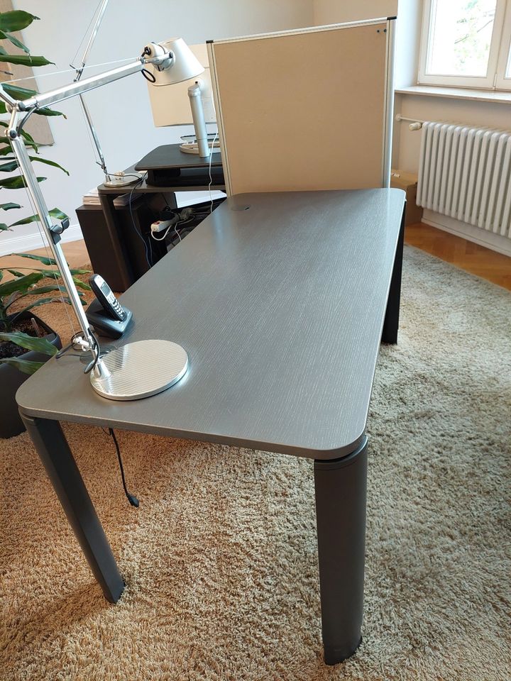 Original Planmöbel-fact 4 Schreibtisch in bestem Zustand 160x80cm in Berlin