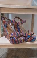 Bunte Heels mit Muster Niedersachsen - Bovenden Vorschau