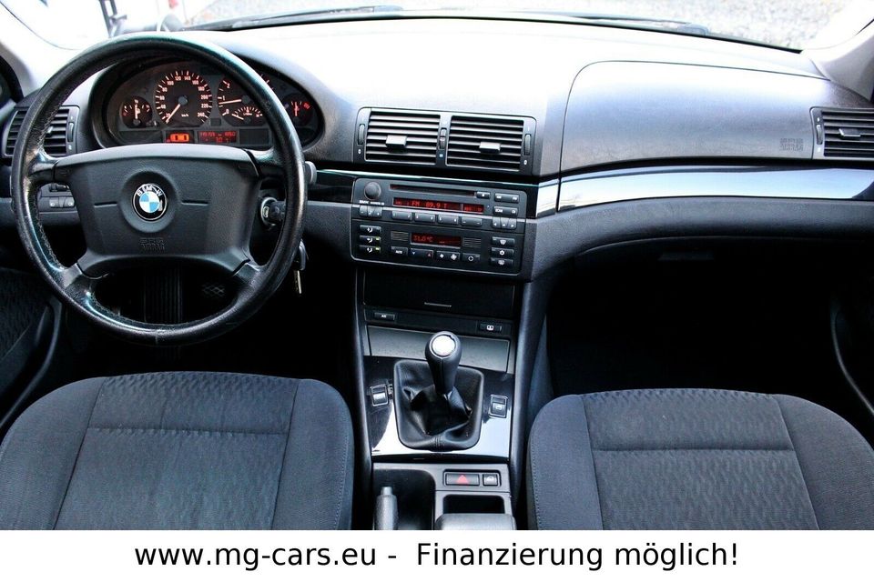 BMW 320i~Klima~Heckrollo~PDC! in Mannheim