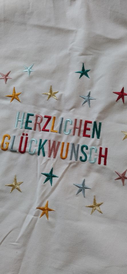 Neu- Geschenksack 50x70 cm, mit Stickerei in Stuttgart
