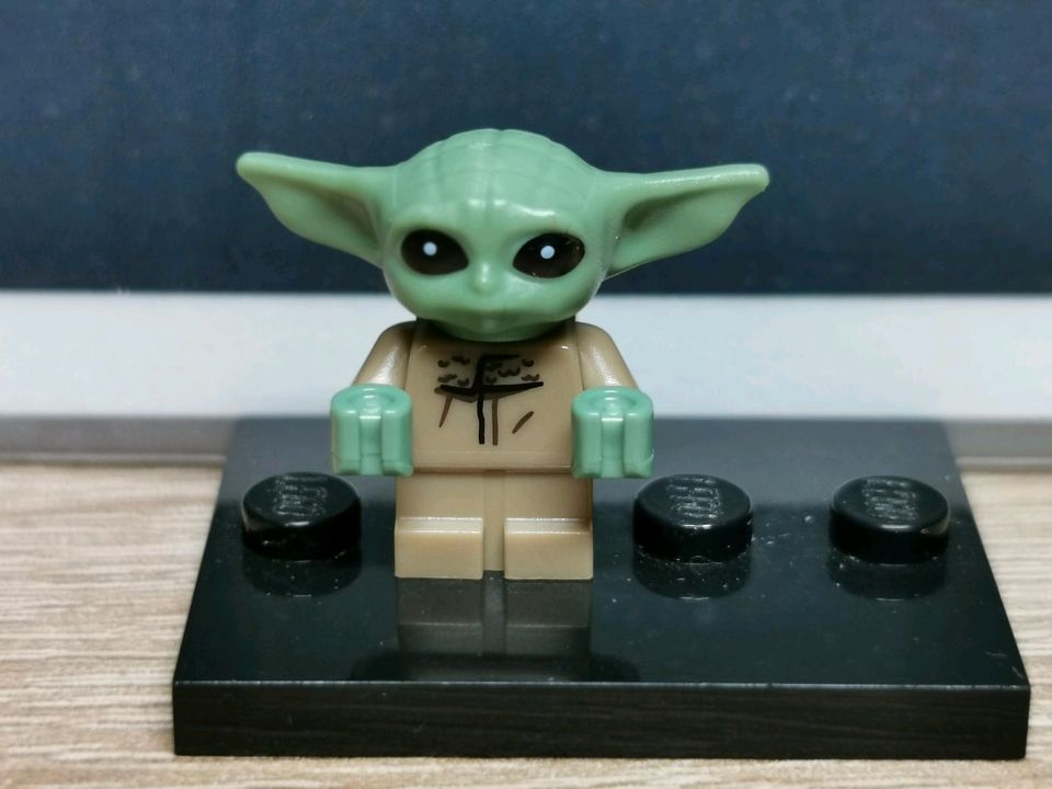 LEGO® Star Wars Din Grogu Baby Yoda sw1113 Minifigur Set 75378 in Karlsruhe