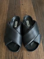 Jil Sander Sandalen 38 Schwarz Leder Bayern - Miesbach Vorschau