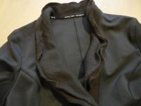 MARC CAIN tolle Jacke N3 schwarz super bequem Marc Cain Nordrhein-Westfalen - Recklinghausen Vorschau