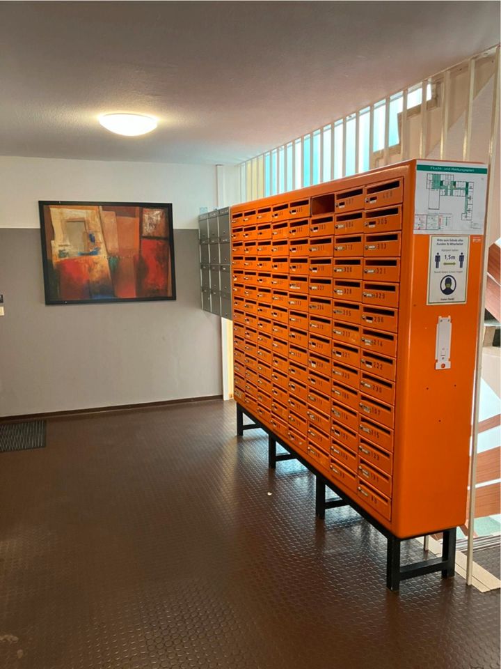 NEU renoviertes Einzelzimmer für Studenten & Azubis in Langenhorn in Hamburg