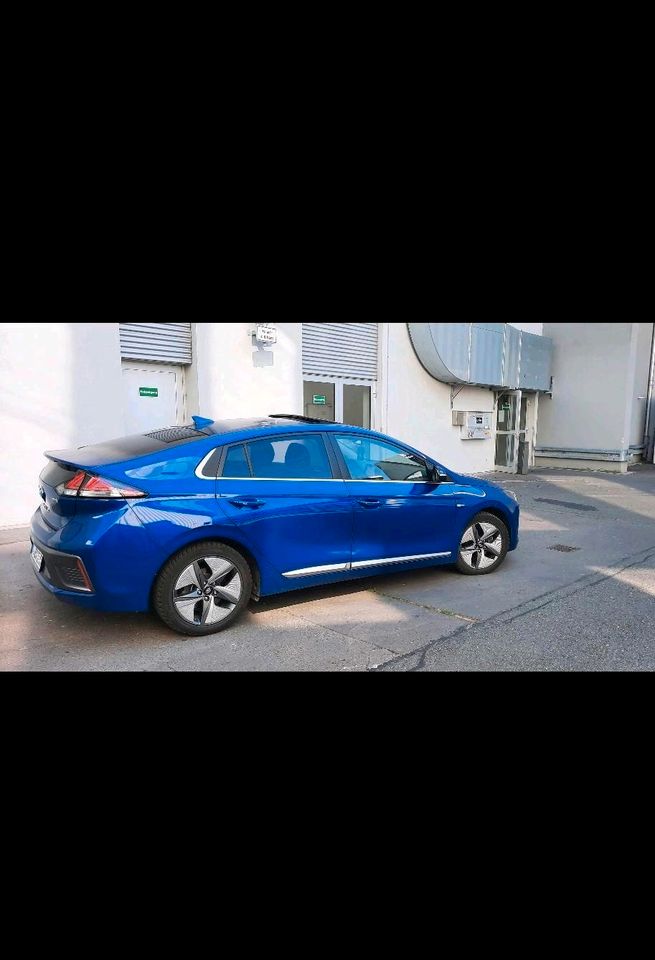 Hyundai ioniq Style in Erlangen