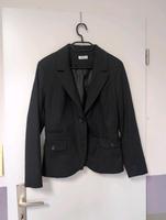 Damen Jacket/ Blazer gestreift Größe 40 Orsay Berlin - Lichtenberg Vorschau