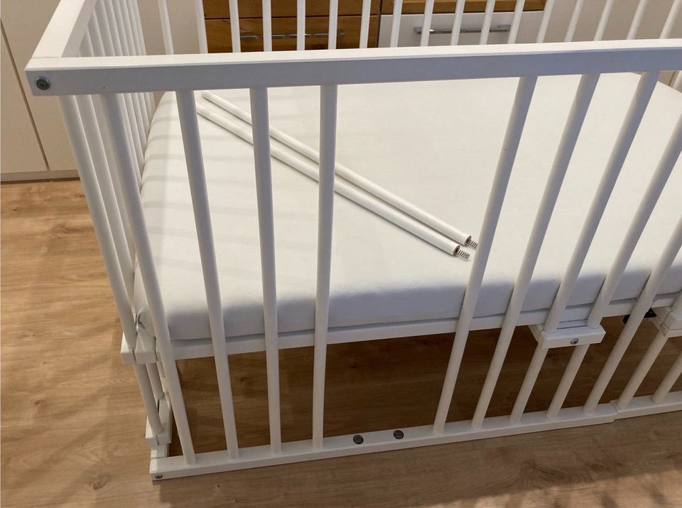 Babybay Beistellbett Original + Erweiterung zum Gitterbett in Reichenbach an der Fils