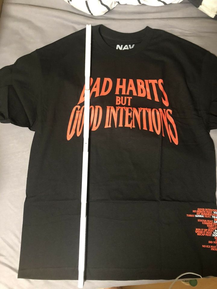 Verschiedene Vlone x NAV Merch Tee T-Shirt Good Intentions lila in  Baden-Württemberg - Böblingen | eBay Kleinanzeigen ist jetzt Kleinanzeigen