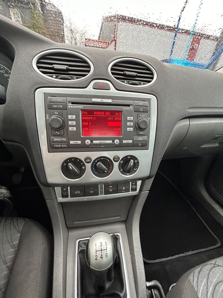 Ford Focus carbriot 1.6 in Wuppertal