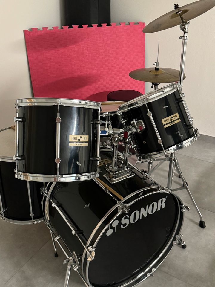 Schlagzeug Sonor in Bretten