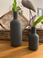 H&M Home 2 Vasen grau matt Skandi Boho Landhaus Deko Nordrhein-Westfalen - Leverkusen Vorschau