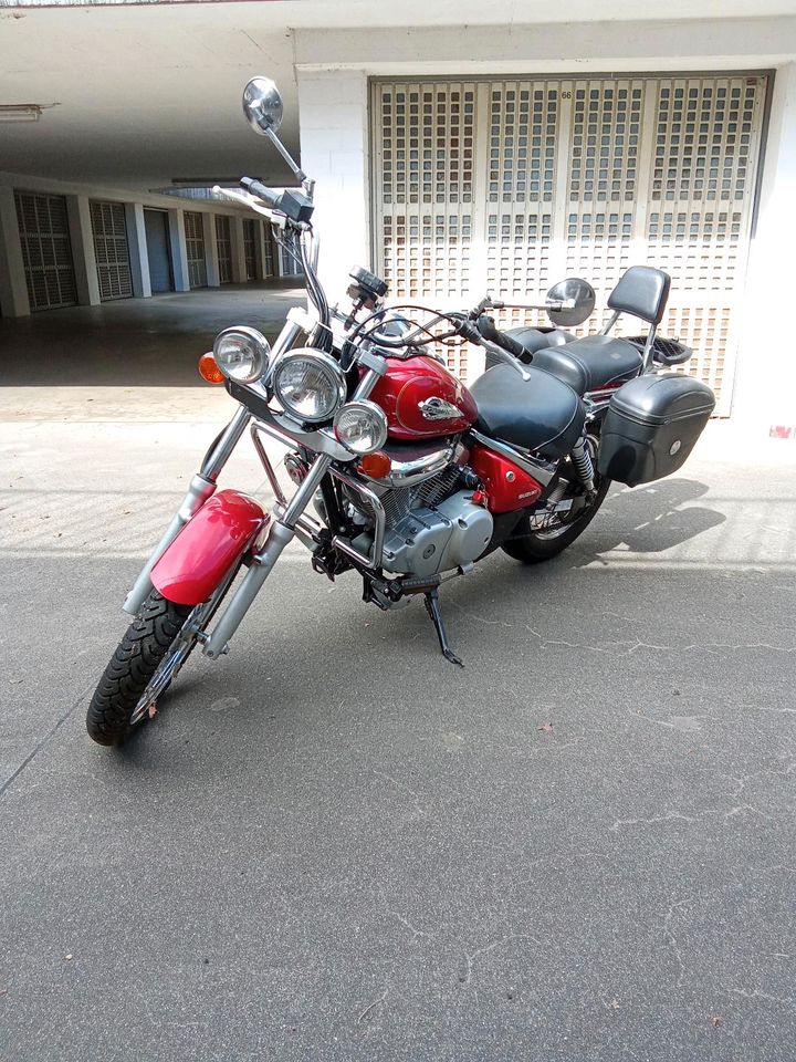 Suzuki Intruder VL 125 TÜV neu in Hannover