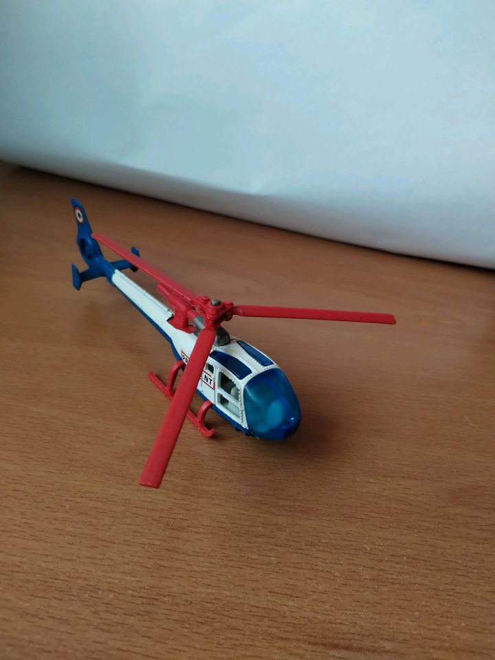 Majorette Hubschrauber Gazelle "President" in Langerwehe