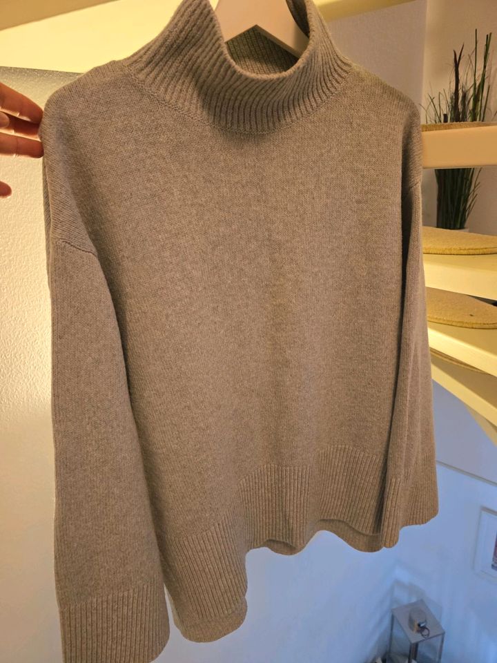 Strickpullover Frauen m grau hm in Schwarzenbek