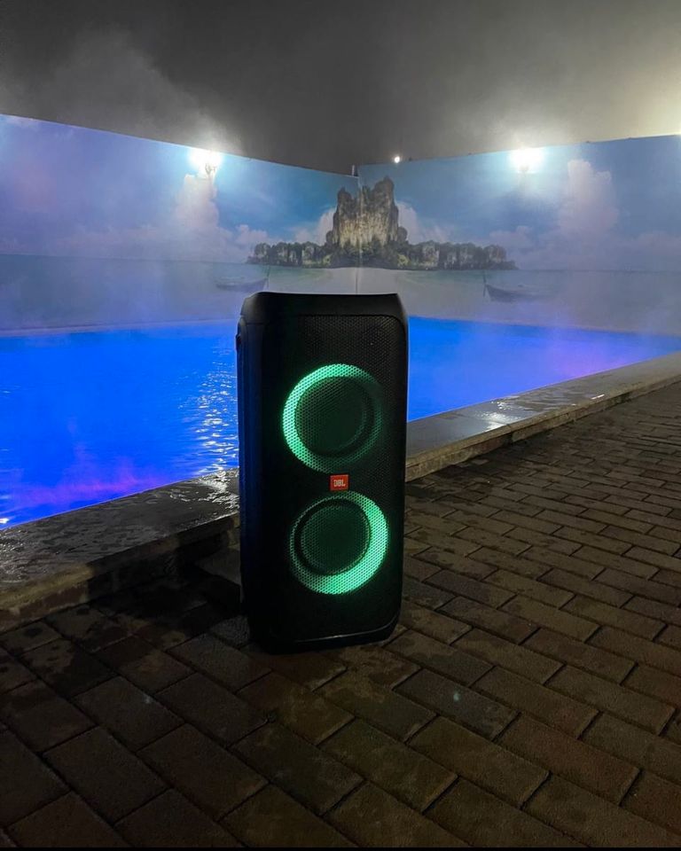 Musikbox Musikanlage Hochzeit KÖLN JBL 710 zu vermieten 800Watt in Pulheim