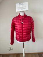 Moncler Lans Jacke Sommerdaunen Übergangsjacke Fuchsia Gr. 3 / 40 Bayern - Neuhaus am Inn Vorschau