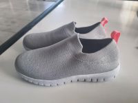 Schlupf Sneaker gr 34 NEU Nordrhein-Westfalen - Lübbecke  Vorschau