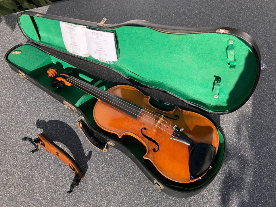 Violine, ca. 100 Jahre alt in Marburg