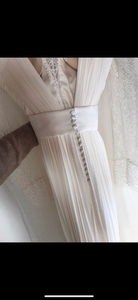 Hochzeitskleid mit Überrock in Rinchnach