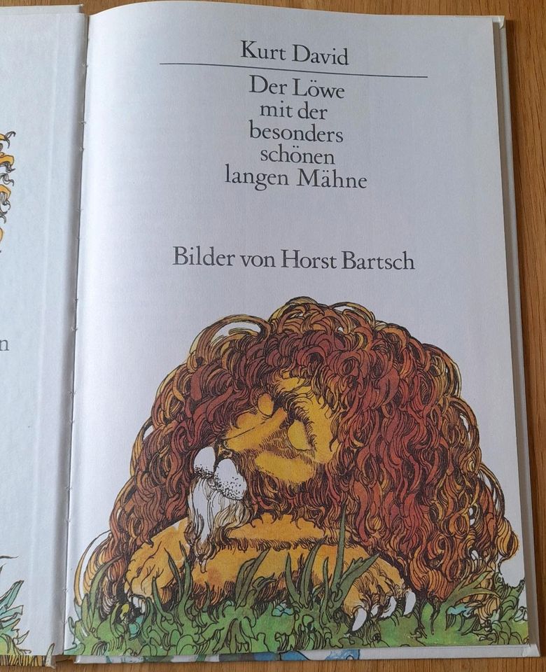 Buch Der Löwe mit d besonders schönen langen Mähne David Bartsch in Schwerin