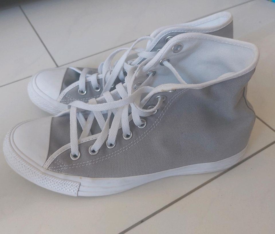 Chuck Converse Gr.41,5 in Senden