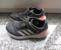 Adidas Kinderturnschuhe Gr. 33 Nordrhein-Westfalen - Haan Vorschau