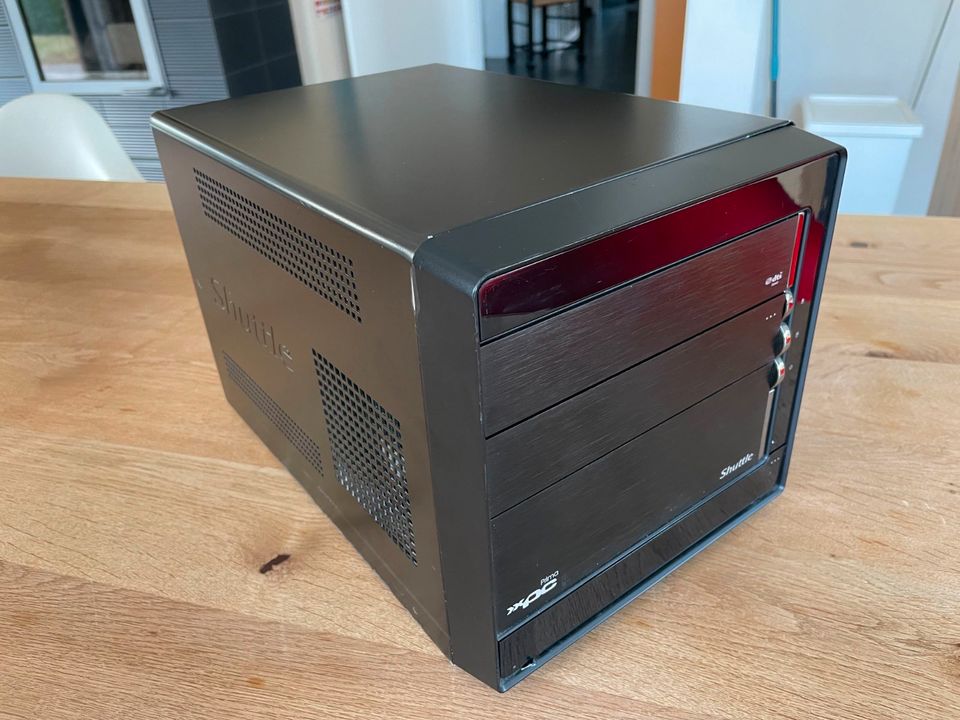 Shuttle Mini-PC SX38P2 Pro mit Intel XEON E5430 in Horn-Bad Meinberg