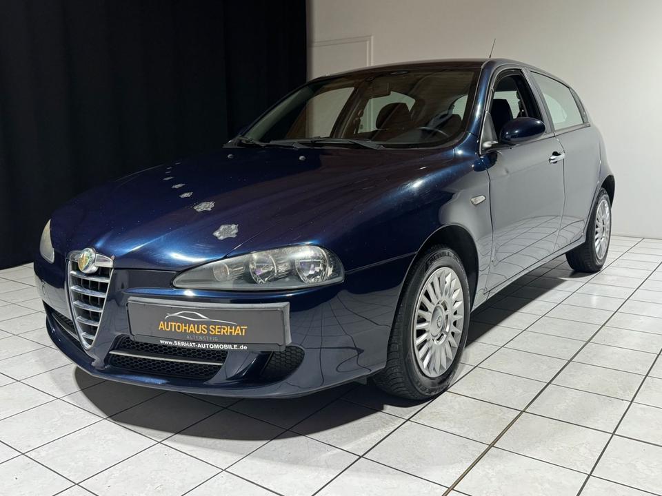 Alfa Romeo 147 1.6 TS 16V Progression *PDC*MFL*KLIMA*AHK* in Altensteig