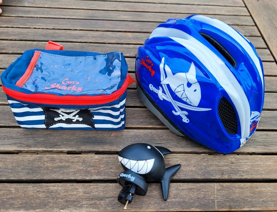 Capt'n Sharky Set Helm Fahrradtasche Klingel in Duisburg