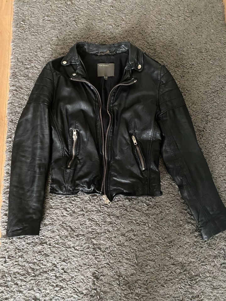 Neue Lederjacke muubaa schwarz Leder Revolve in Bonn