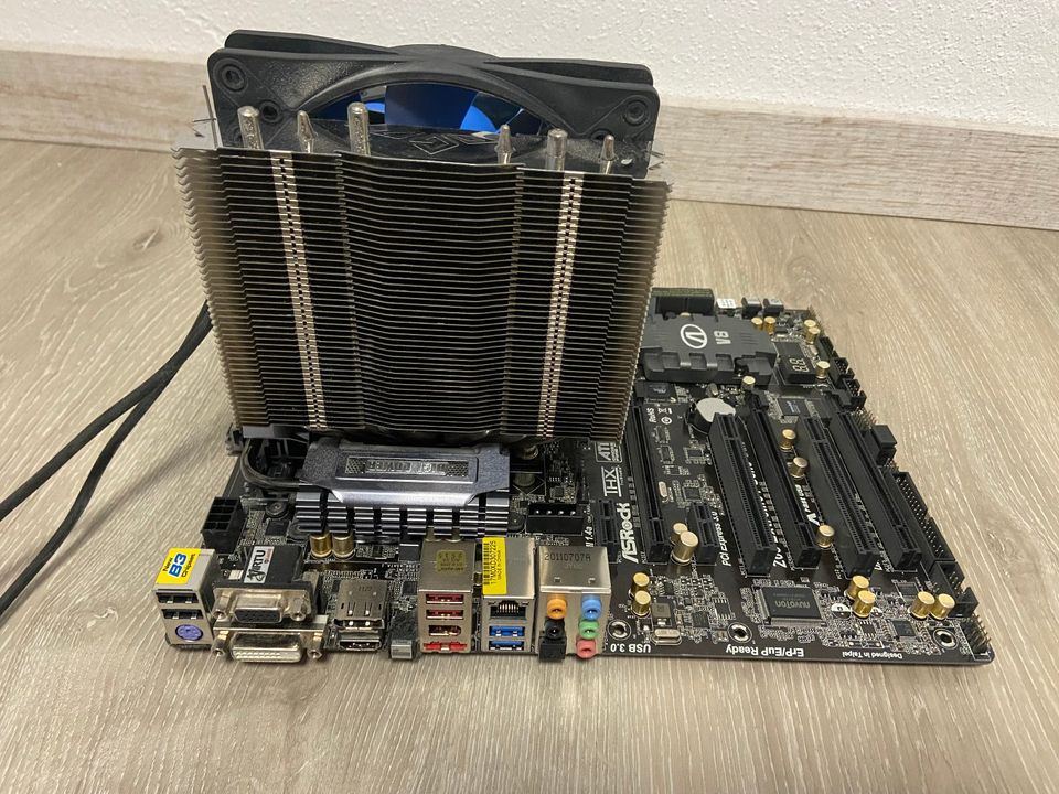 ### ASROCK Z68 Extreme mit 16GB RAM und i7 2600k. TOP ### in München