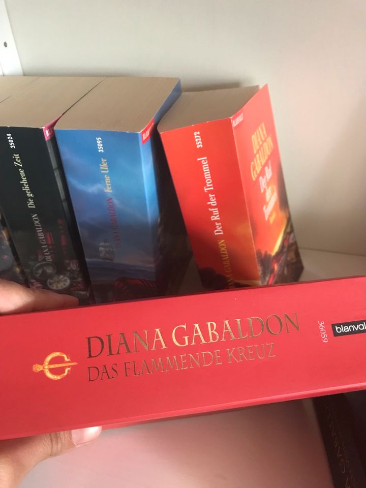 Diana Gabaldon 1-6 neuwertig / nie gelesen Highland Saga in Schönberg (Mecklenburg)