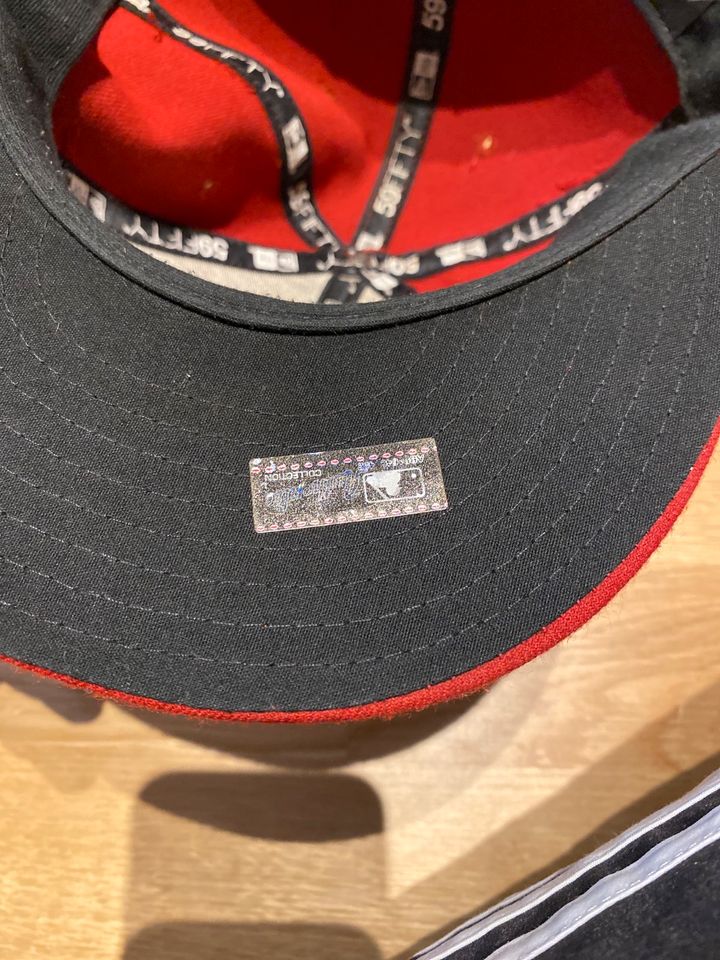 Cap verschiedene Farben new era flexfit SnapBack djinns in Köln